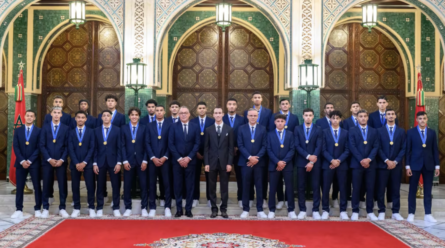 بتعليمات ملكية سامية.. ولي العهد الأمير مولاي الحسن يترأس حفلا أقامه الملك على شرف أشبال الأطلس أبطال العالم