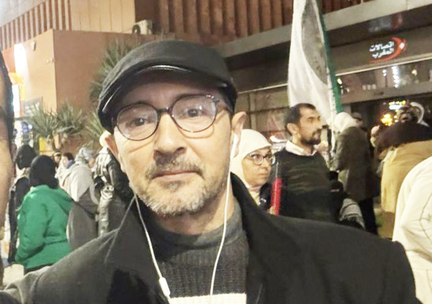 مصدر أمني ينفي اعتقال ياسين بنشقرون ويكشف ملابسات استدعاءه