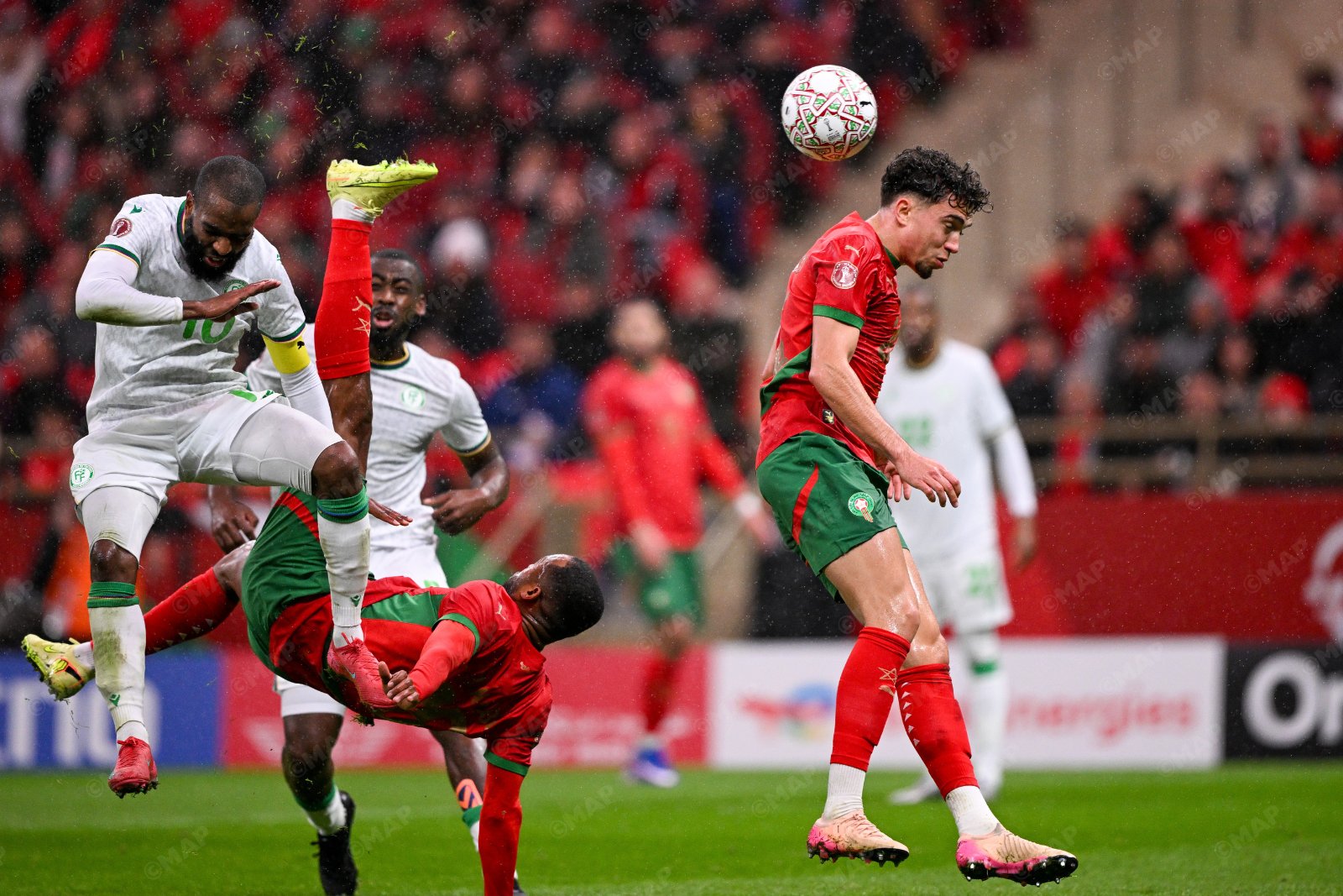 أسود الأطلس يستهلّون أولى مباريات الكان بانتصار على جزر القمر بهدفين لصفر